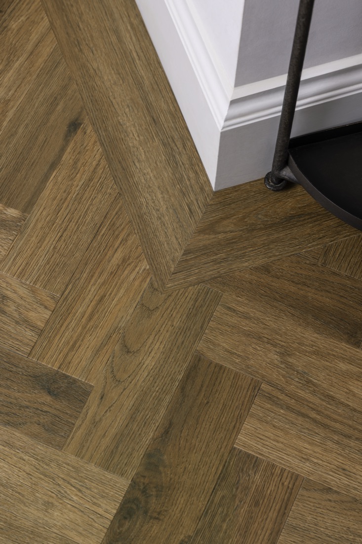 Amtico Spacia Saddler Oak Small Parquet